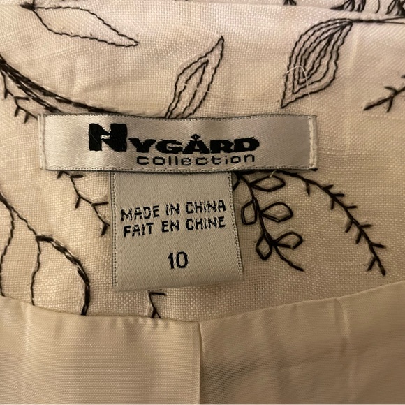 🤍Nygârd cream and brown jacket🤍 - Picture 4 of 6